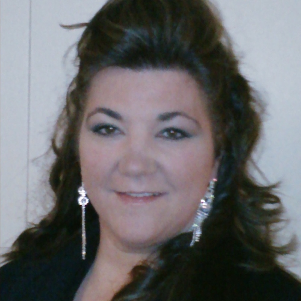 Meet your Posher, Christine